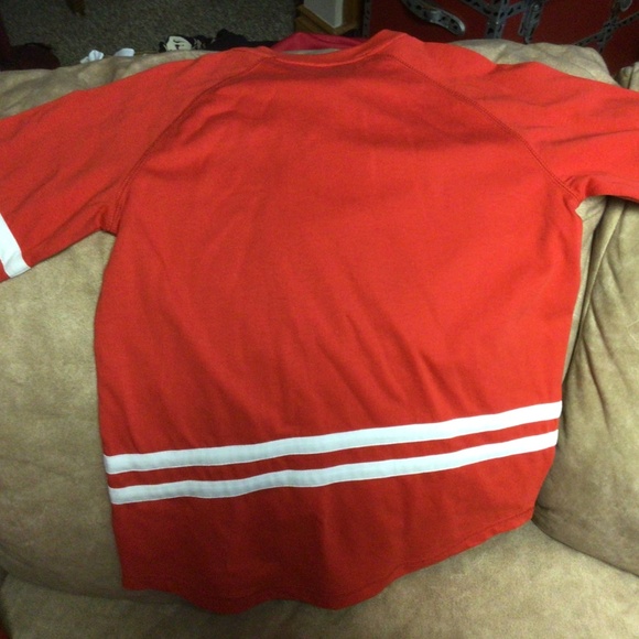Team Canada youth hockey jersey NWT - Picture 4 of 5